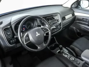 Mitsubishi  7