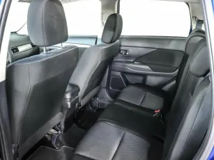 Mitsubishi  8