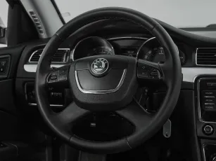 Skoda  10