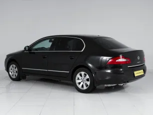 Skoda  4