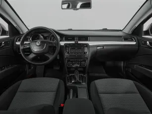 Skoda  8