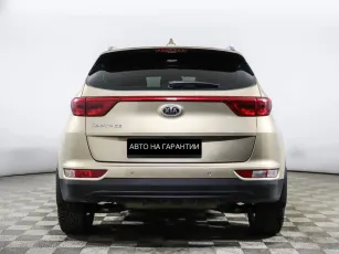 Kia  4