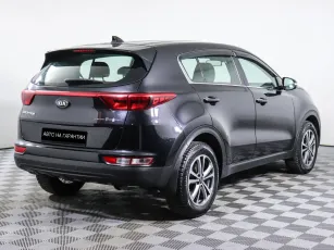 Kia  3