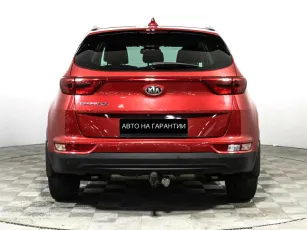 Kia  6