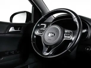 Kia  14