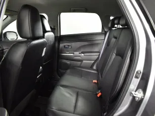 Mitsubishi  13