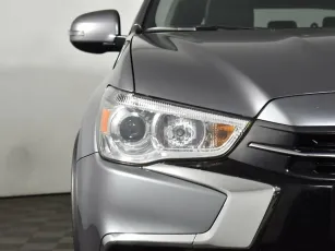 Mitsubishi  5