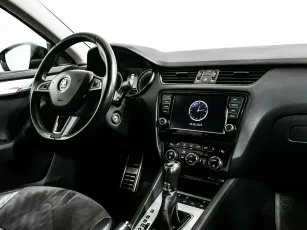Skoda  9