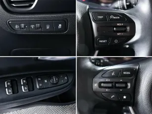 Kia  17