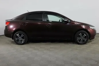 Kia  3