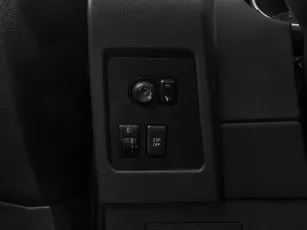 Nissan  13