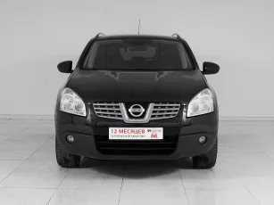 Nissan  2