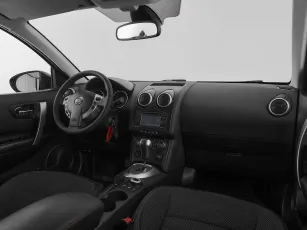 Nissan  9