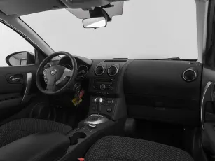 Nissan  9