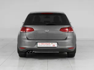 Volkswagen  5