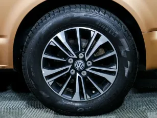 Volkswagen  7