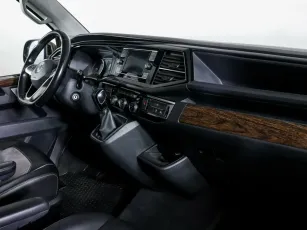 Volkswagen  8