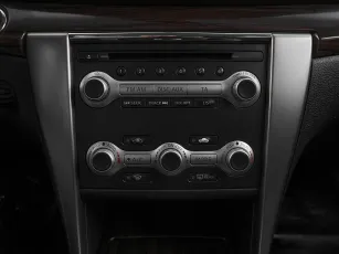 Nissan  18