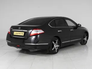 Nissan  6