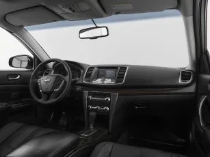 Nissan  9