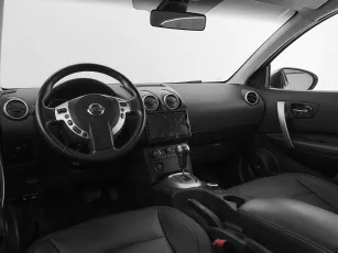 Nissan  7
