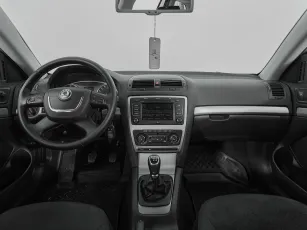 Skoda  8