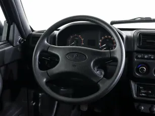 Lada (ВАЗ)  12
