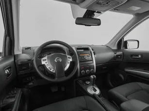 Nissan  7