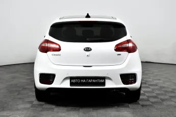 Kia  6
