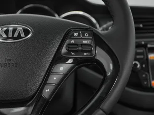 Kia  12