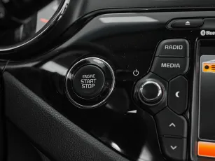 Kia  13