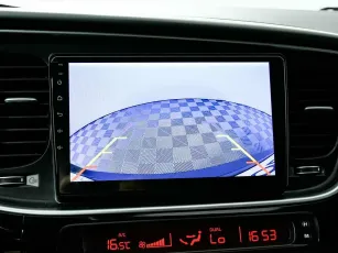 Kia  13