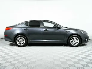 Kia  4