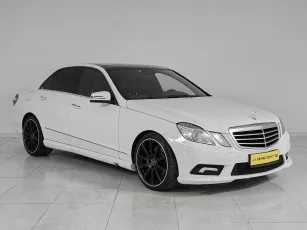 Mercedes-Benz  4