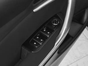 Kia  13