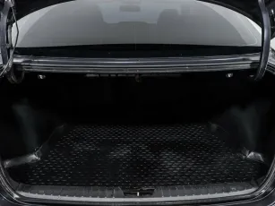 Kia  10