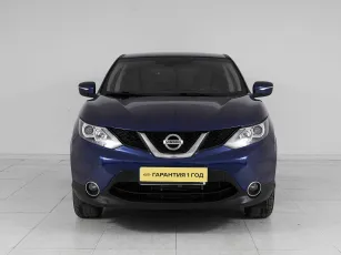 Nissan  2