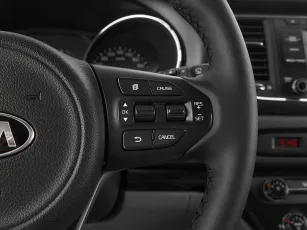 Kia  12