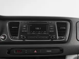 Kia  17
