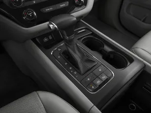 Kia  19