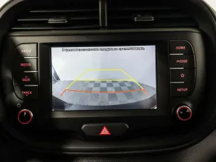 Kia  11