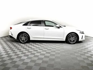 Kia  4