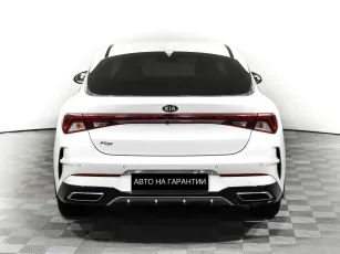 Kia  6