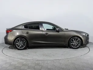 Mazda  4