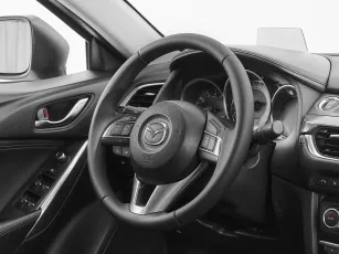 Mazda  10
