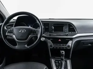 Hyundai  6