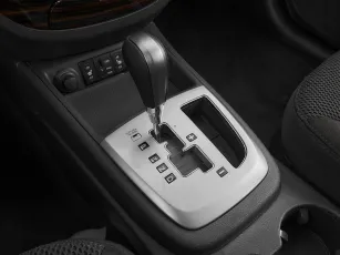 Hyundai  17
