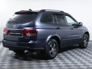 SsangYong  4