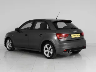 Audi  4