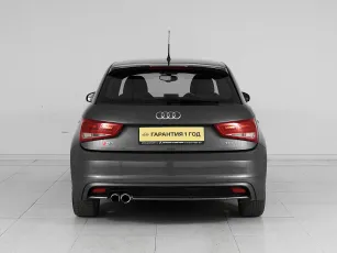 Audi  5